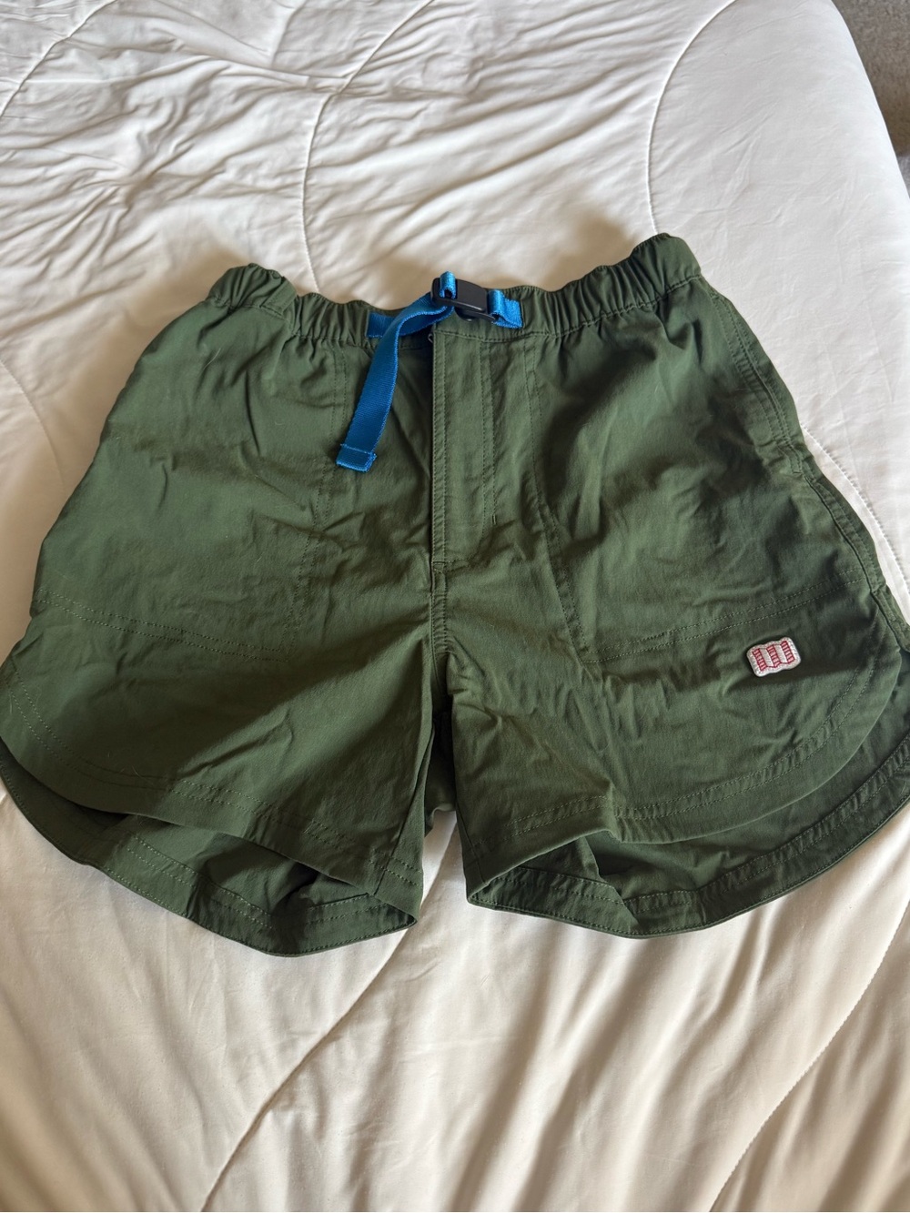 XS Women’s Topo Designs Olive Green Athletic Shorts with Blue Drawstring